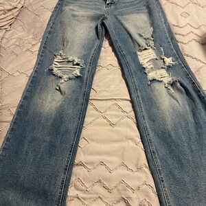 Size 7 juniors 90’s fit jeans